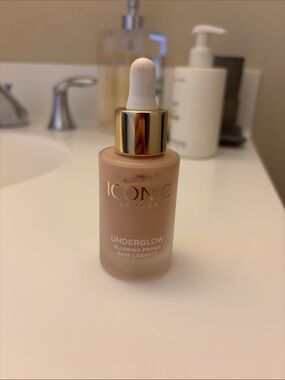 ICONIC London Underglow Blurring Primer